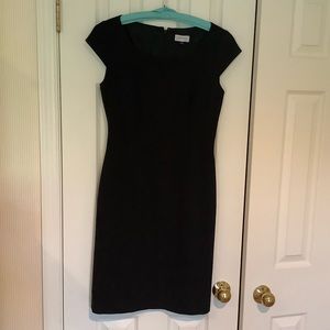 Tahari ASL Black Seamed Cap Sleeve Sheath Dress Size 2